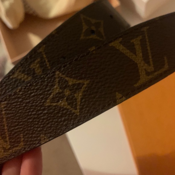 AUTHENTIC REVERSIBLE LOUIS BELT - Picture 2 of 6